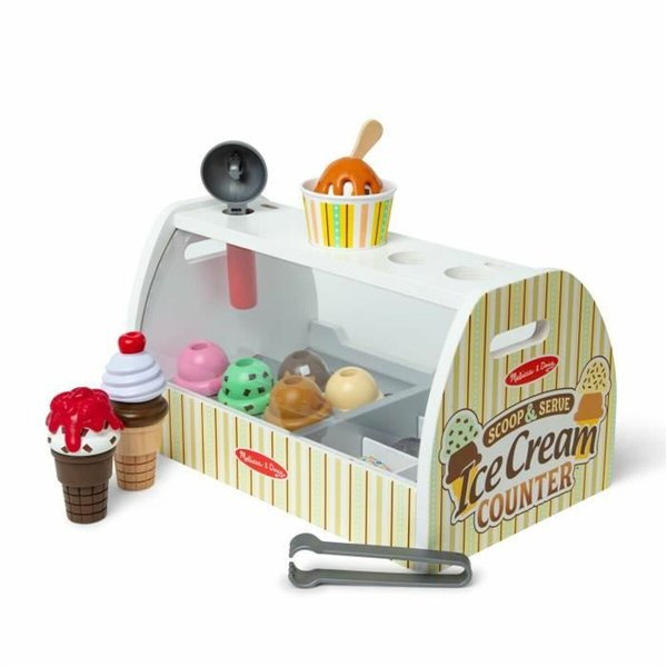 Action Figure Melissa & Doug