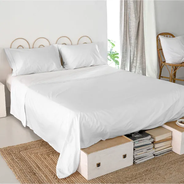 Sirge voodilina HappyFriday Basic Valge 180 x 270 cm