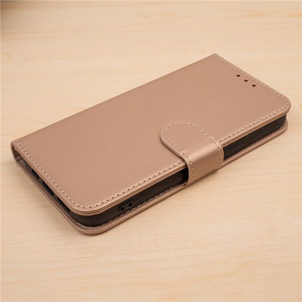 Smart Classic case for iPhone 17 6,3&quot gold