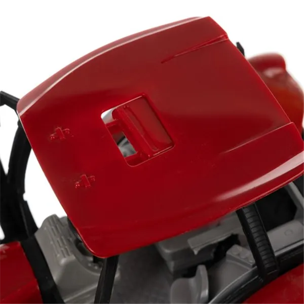 Lauksaimniecības traktors ar piekabi 24711