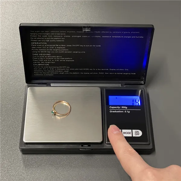 Taskukaal 500 x 0,1 g klapiga 23573