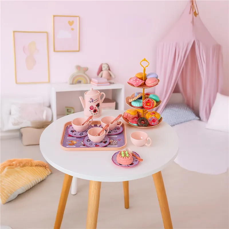 Laste teekomplekt kohvris 26367