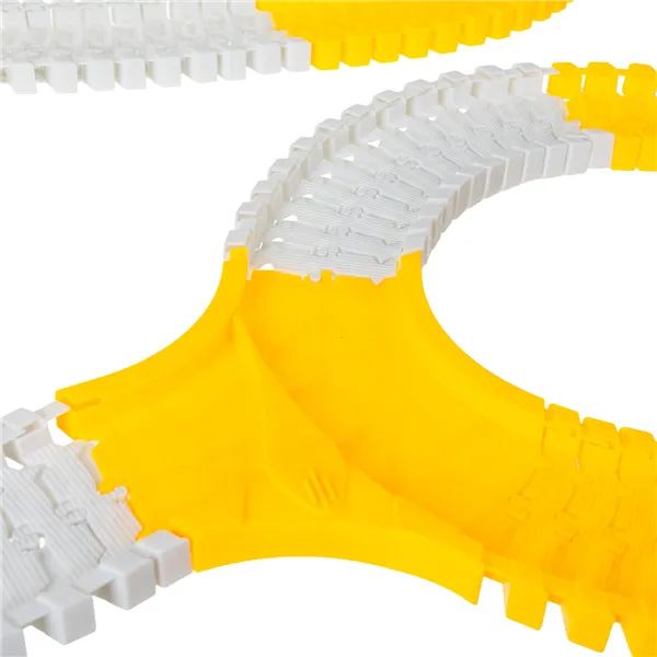 Car track with cars 26539