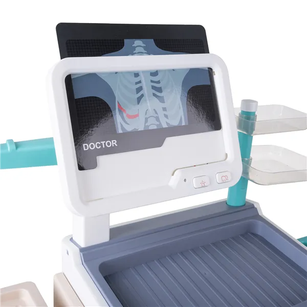 Children&39s medical kit with accessories