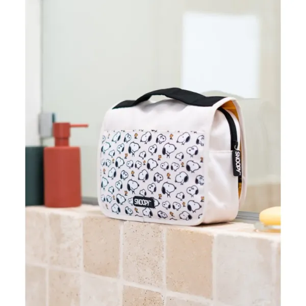 Snoopy - Travel Toiletry Bag with Hanging Hook | Pirkti internetu — Megaluks