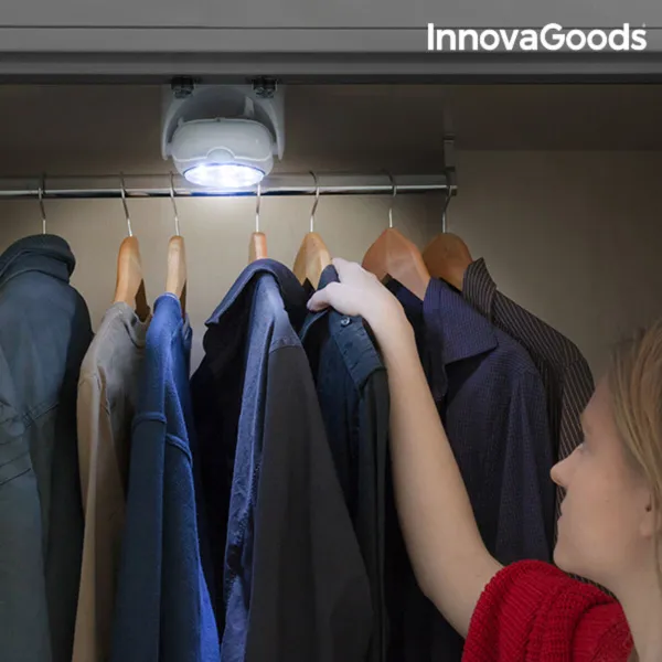 LED-lamppu Liiketunnistimella InnovaGoods IG117025 (Kunnostetut Tuotteet A)