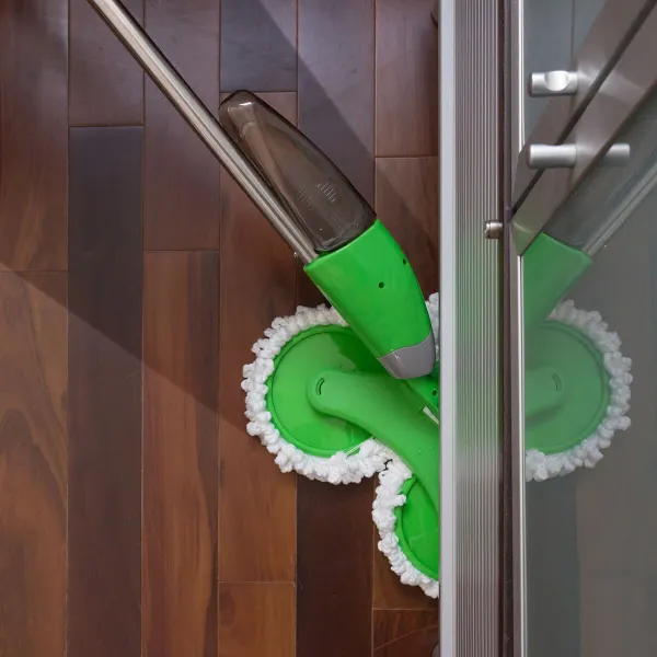 Kolmiomainen Spraymoppi Trimoppy InnovaGoods