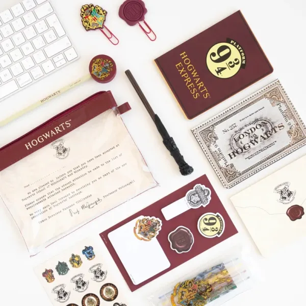 Harry Potter - 15-piece school supplies set | Pirkti internetu — Megaluks