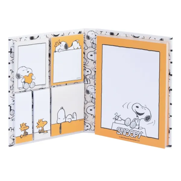 Snoopy - A6 Self-Adhesive Notebook from the Lazy D | Osta veebist — Megaluks