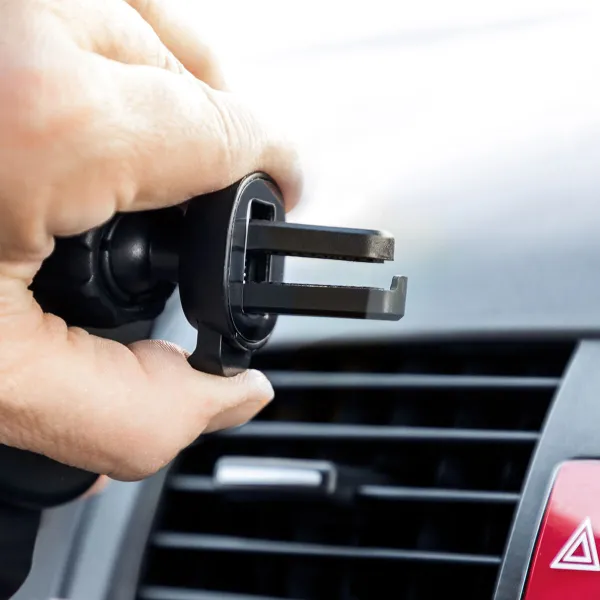 Matkapauhelinteline langattomalla laturilla autoon Wolder InnovaGoods