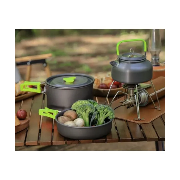 Tourist tableware Trizand 23667 18 pcs.