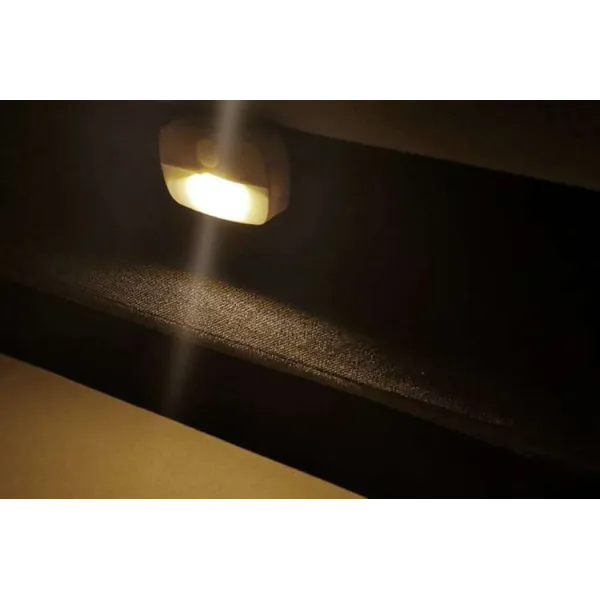 LED Night Light with Motion Sensor Izoxis 22090
