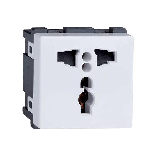 LECCE UNIVERSAL SOCKET 13A WHITE | Buy online — Megaluks