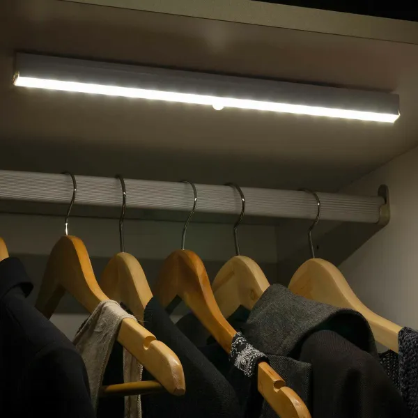 LED lemputė su judesio jutikliu KSIX Grace (55 cm)
