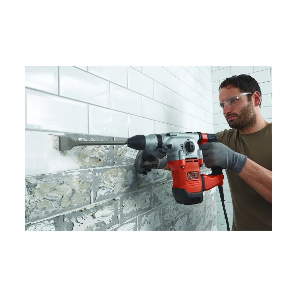 Перфоратор Black & Decker BEHS03K