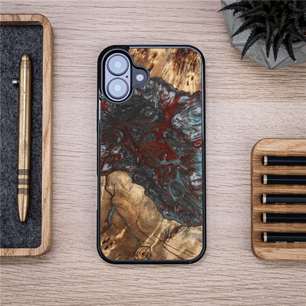 Bewood Unique case for iPhone 16 Plus 6,7" Planets Pluto