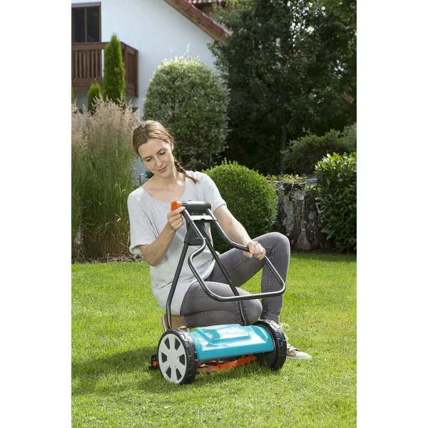 Vejapjovė Gardena 330 Classic Rankinis 12-42 mm 33 cm