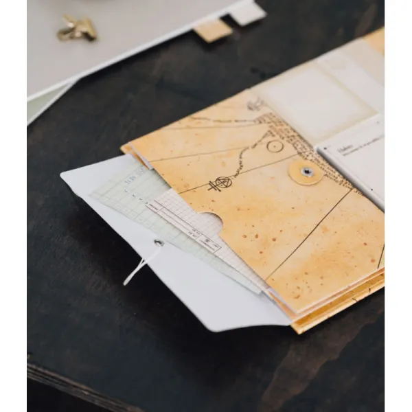 Harry Potter - Weekly Planner with Sticky Notes (19.3 x 16.5 cm)