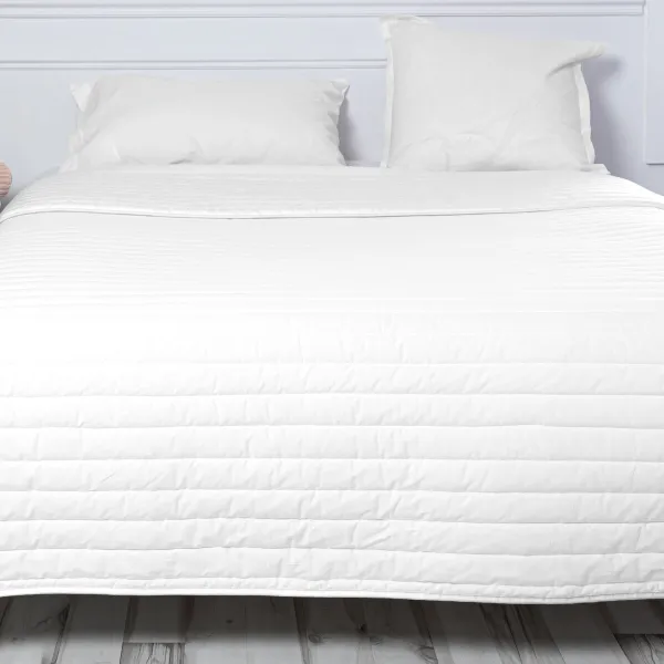 Voodikate HappyFriday Basic Dash Valge 240 x 260 cm