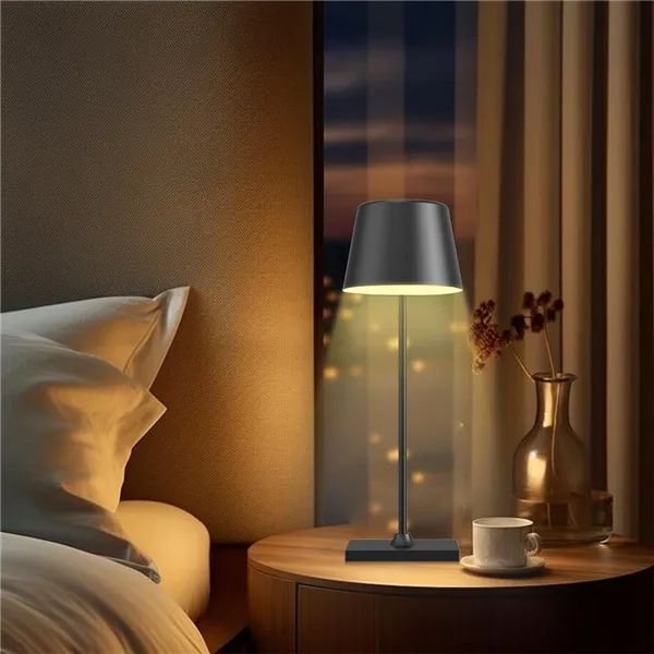 BRY-TOWER-1-BLC-3000K-RCH-TABLE LAMP