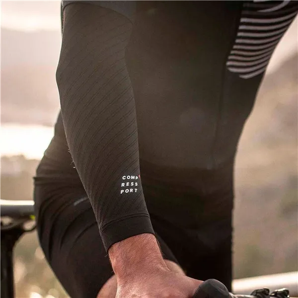 Sleeve for arms Compressport Under Control Black