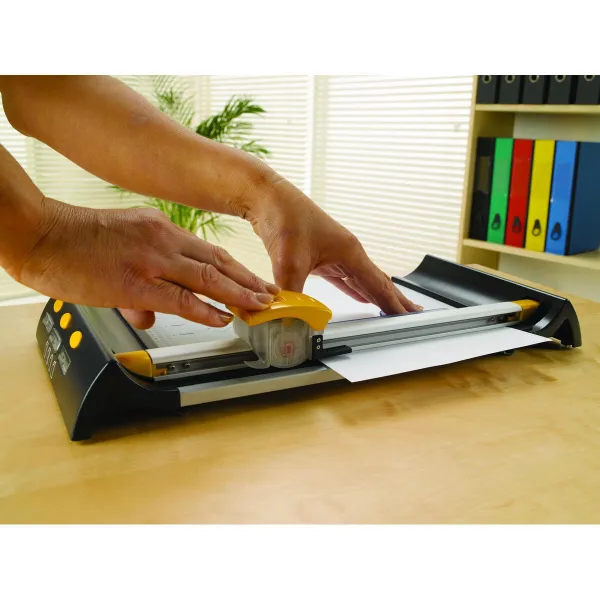 Rotary Trimmer Fellowes Neutron Plus Black Grey A4