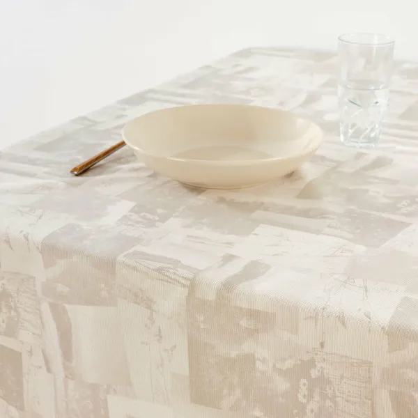 Tahroja estävä pöytäliina Belum 0120-373 300 x 140 cm