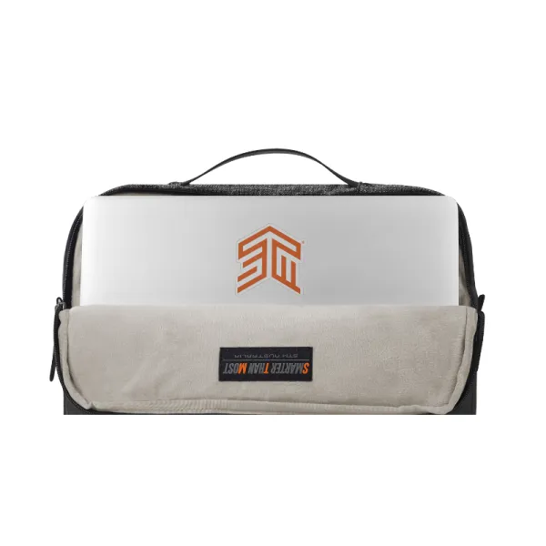 STM Myth - Bag for MacBook Pro 16" / 15" / Notebook 15" (black)