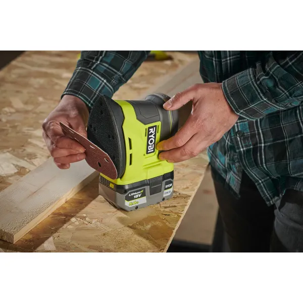 Satunnaisradan tasohiomakone Ryobi 5133005394 18 V Kolmikulmainen