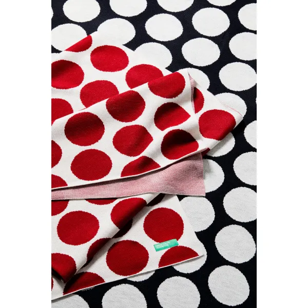 Voodikate Benetton Must 140 x 190 cm Hiir