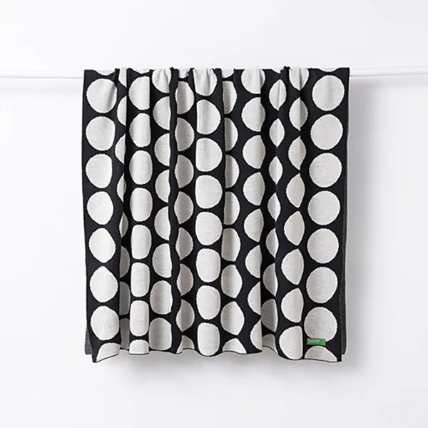 Voodikate Benetton Must 140 x 190 cm Hiir
