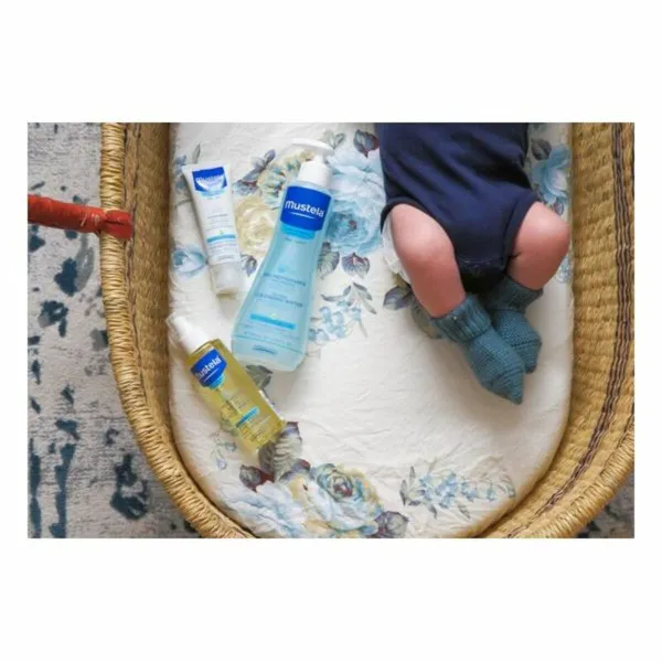Vanduo kūdikiams Mustela 3504105028497 300 ml Avokadas