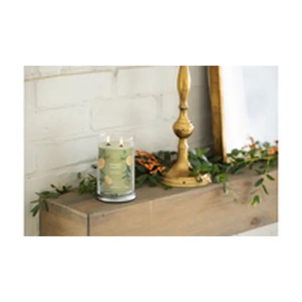 Aromātiska svece Yankee Candle Sage & Citrus 567 g