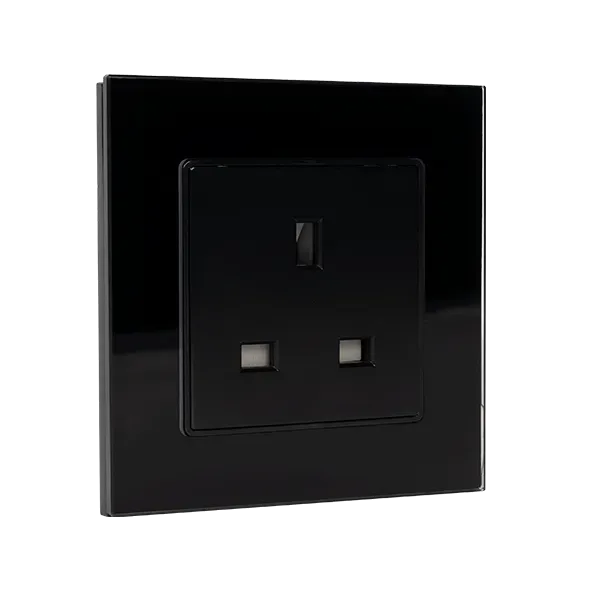 UK TYPE SOCKET 13A GLASS FRAME BLACK