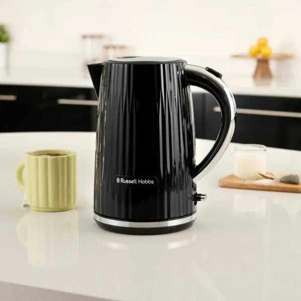 Tējkanna Russell Hobbs Melns Nerūsējošais tērauds Plastmasa 2400 W 1,7 L