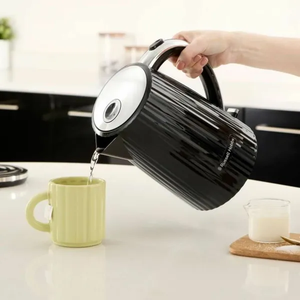 Virdulys Russell Hobbs Juoda Nerūdijantis plienas Plastmasinis 2400 W 1,7 L