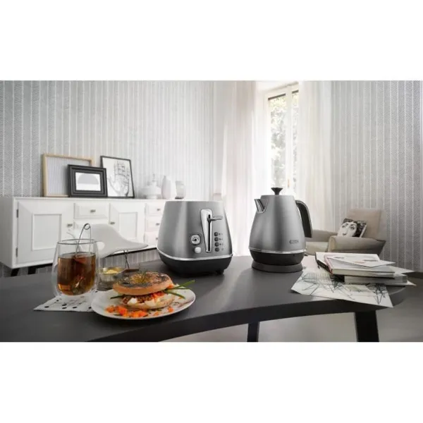 Virdulys DeLonghi KBI2001.S 2000 W 1,7 L Sidabras Chromas Metalinis