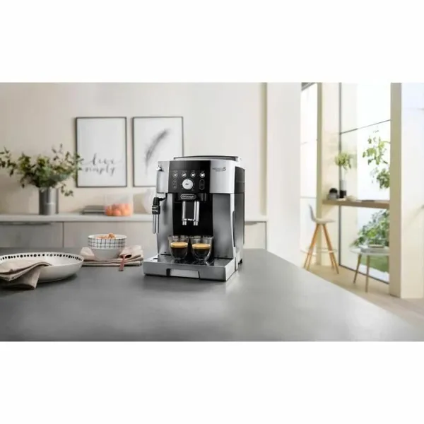 Superautomātiskais kafijas automāts DeLonghi MAGNIFICA S