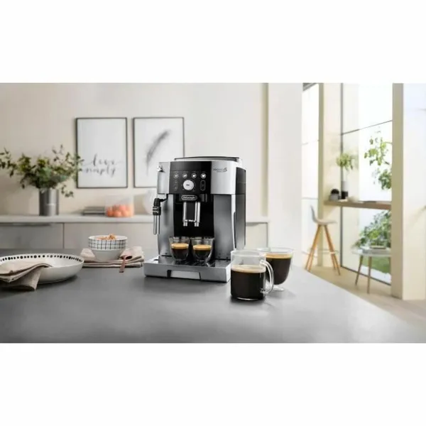 Superautomātiskais kafijas automāts DeLonghi MAGNIFICA S