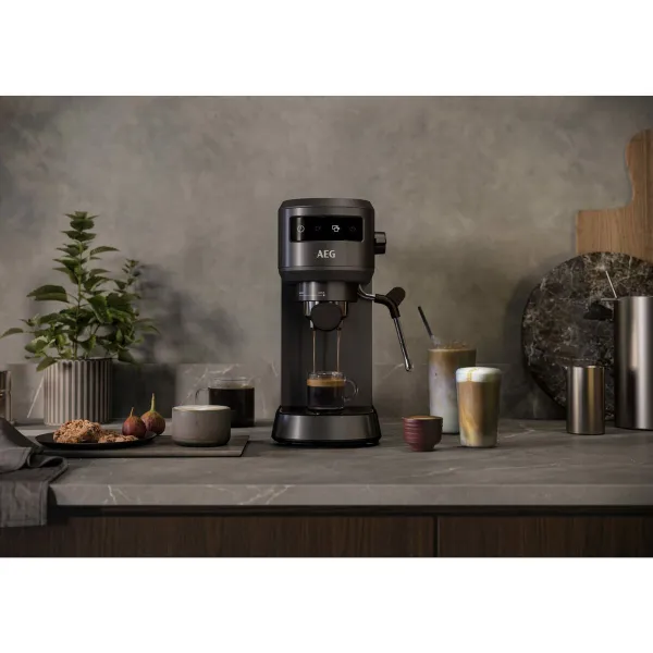 Mechaninis espreso kavos aparatas AEG EC6-1-6BST Juoda 1450 W 1 L
