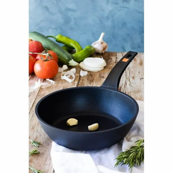 Kepta keptuvė BRA A271124 Ø 24 cm Juoda Aliuminis (1 vnt.)