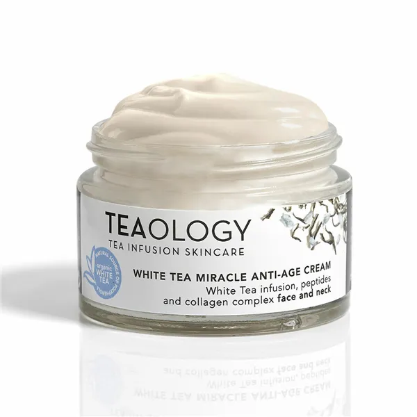 Cosmetic Set Teaology   White Tea 3 Pieces