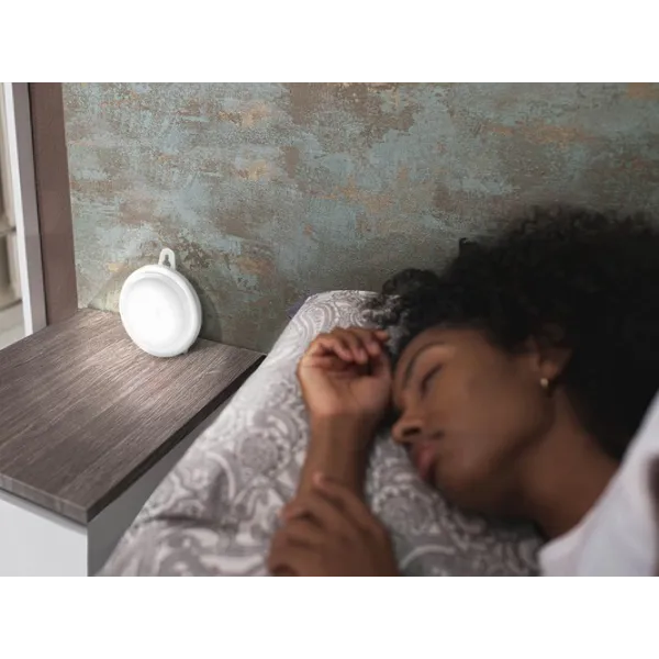 LED-öövalgusti liikumisanduriga