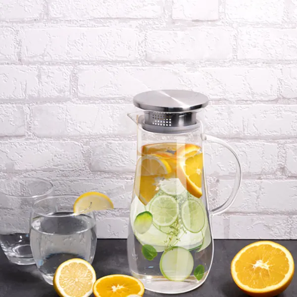 Alpina - Carafe with handle in borosilicate glass 1.4 l