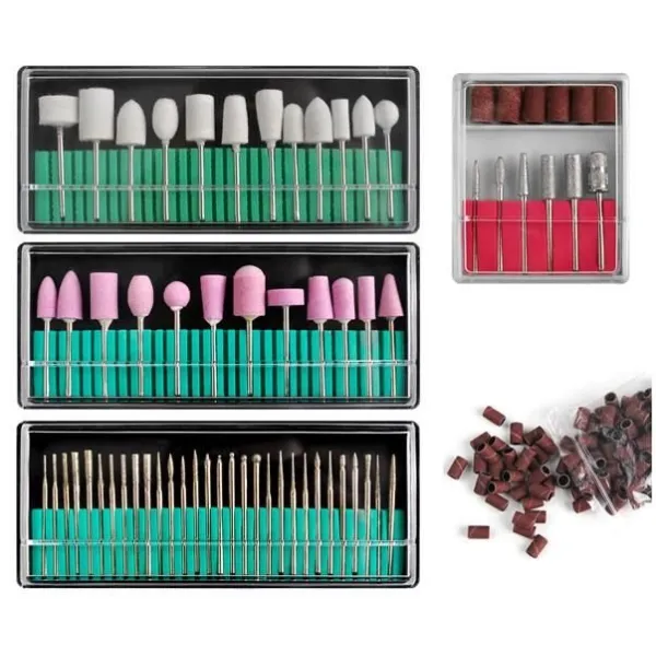 Set of accessories for a milling machine