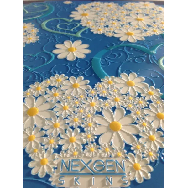 Nexgen Skins with 3D effect for iPad 2/3/4 (Hearts and Daisies 3D)