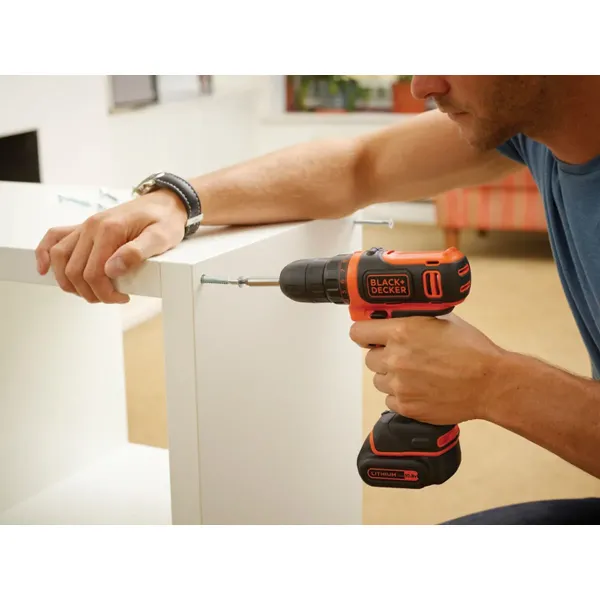 Screwdriver Black & Decker BDCDD12KB-QW 10,8 V