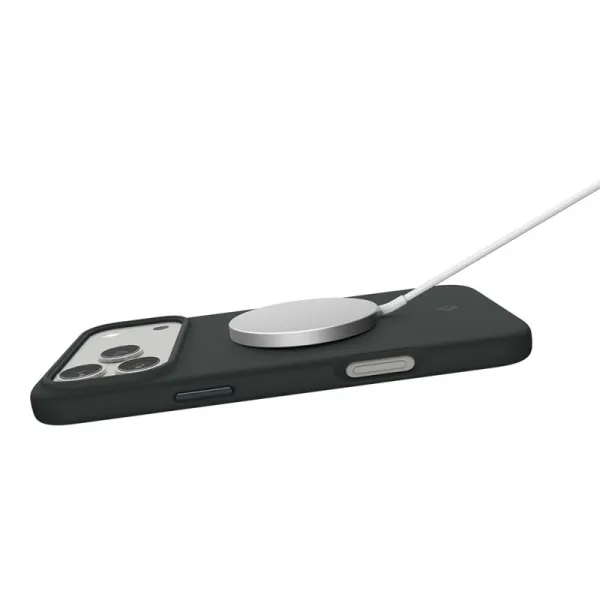 Spigen Silicone Fit Mag MagSafe - Case for iPhone 17 Pro (Abyss Green)