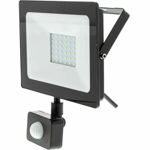 LED spotlight RETLUX RSL 247