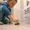 Spalvoti automobiliai/spyruokliniai automobiliai 1:64 - 16 vnt. Kruzelis 20352